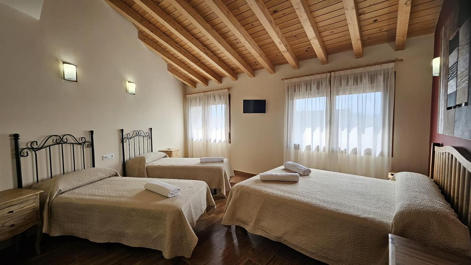 Casa Rural La Nava Navaluenga Eksteriør bilde
