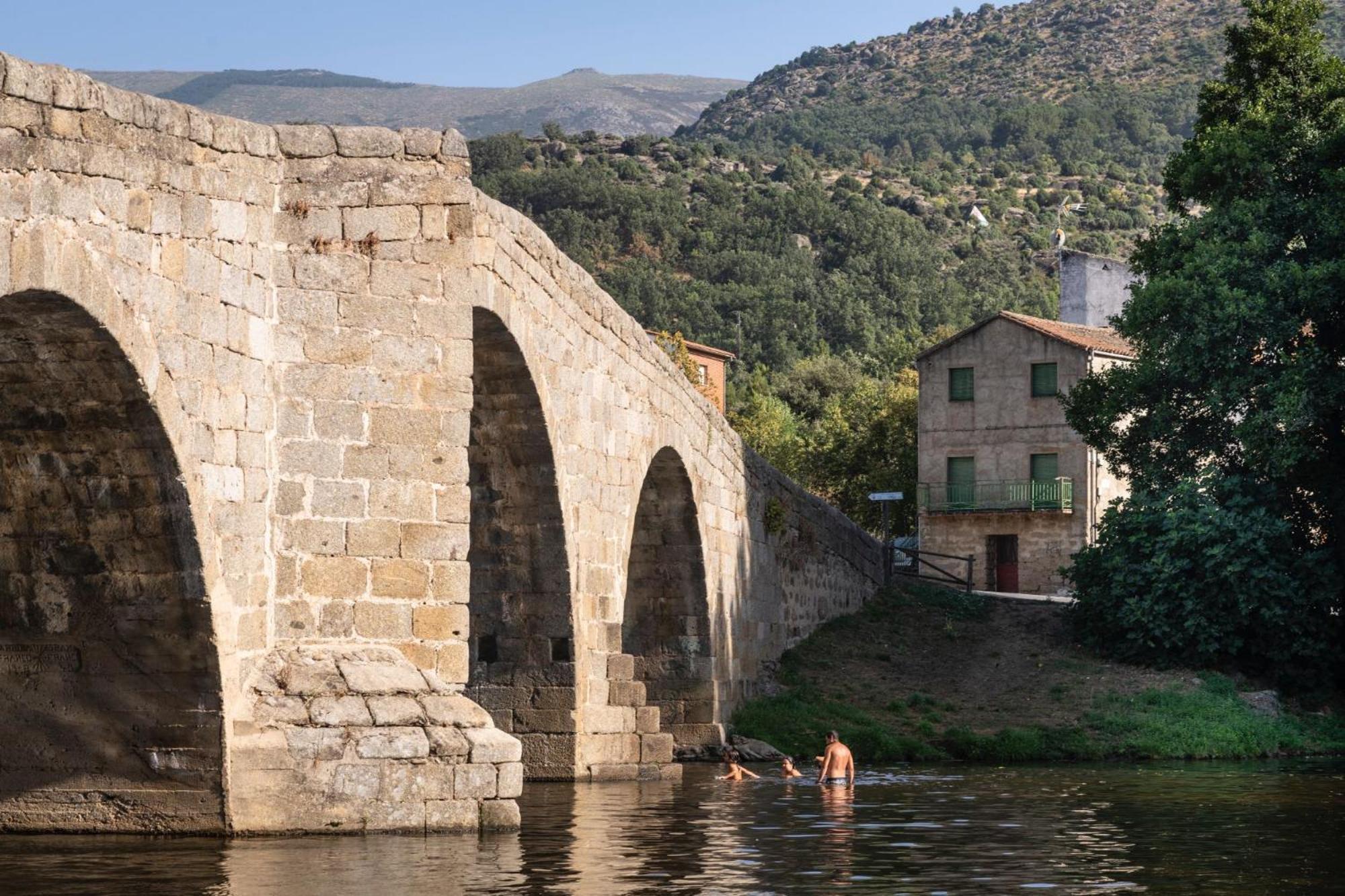 Casa Rural La Nava Navaluenga Eksteriør bilde